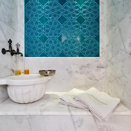 Gardenya Buti̇k Siğacık