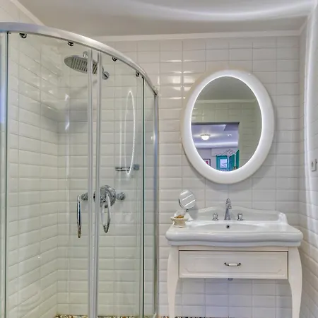 Gardenya Buti̇k Siğacık