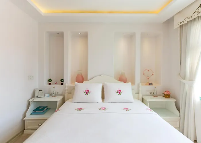 Gardenya Buti̇k Hotell