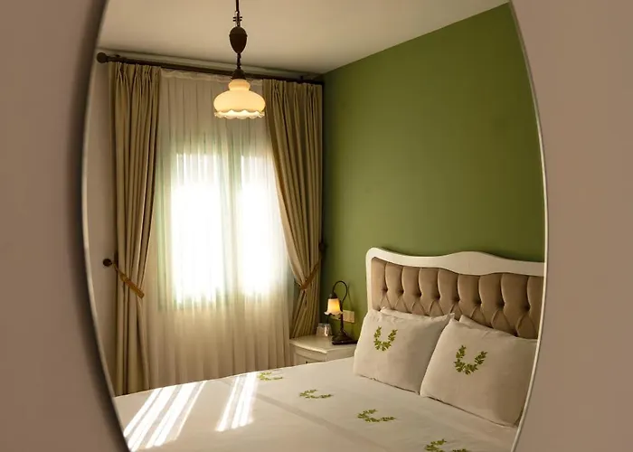 Gardenya Buti̇k Отель