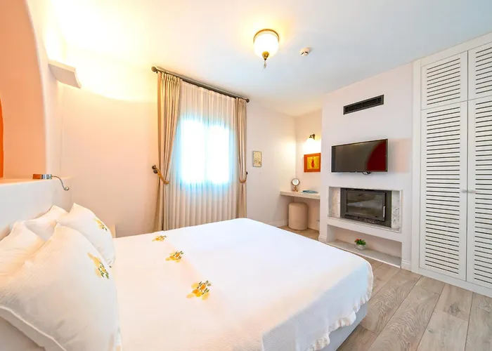 Gardenya Buti̇k Hotell Siğacık
